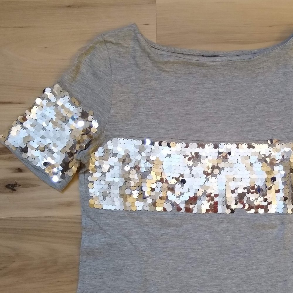 Gorgeous Banana Republic Sequin Top XS